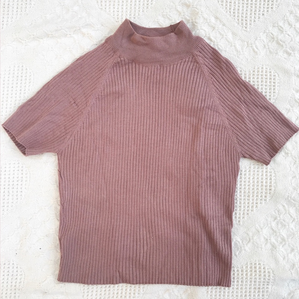 Mauve short sleeve crop